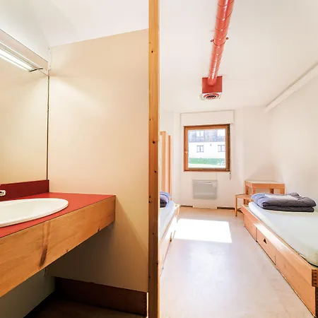 Hi بيت شباب شامونكس